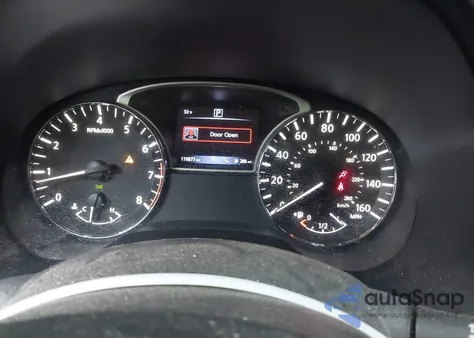 2017 Nissan Pathfinder Platinum from USA, damaged, VIN 5N1DR2MN4HC610384